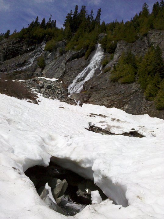 248752_2019524921971_2563360_n